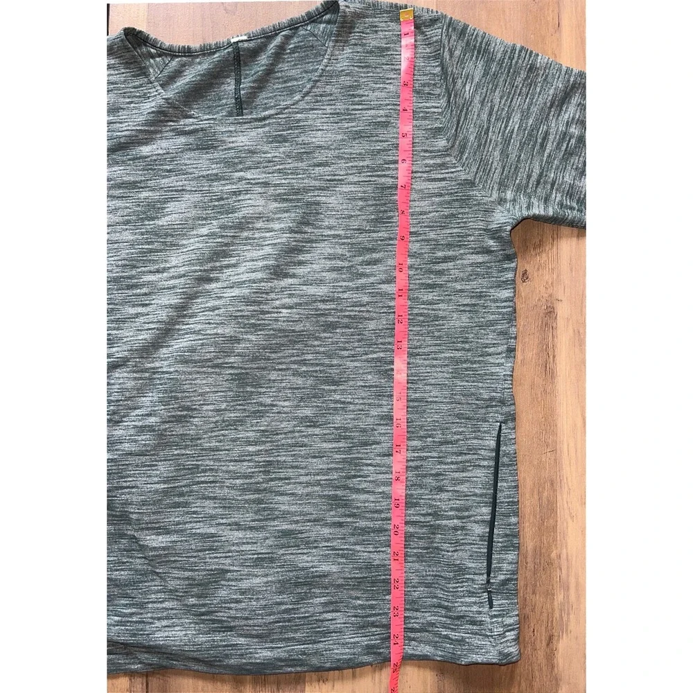 lululemon athletica size 10